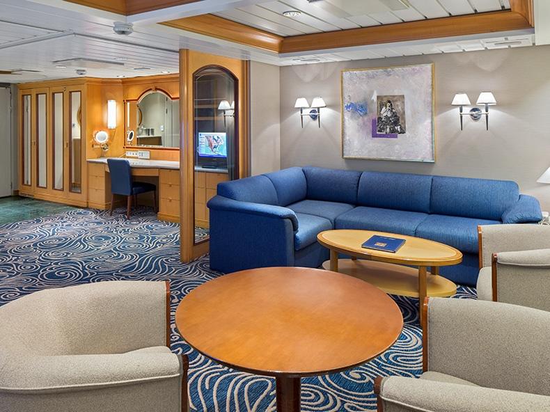 Vision of the Seas I Owner's Suite – 1 Schlafzimmer